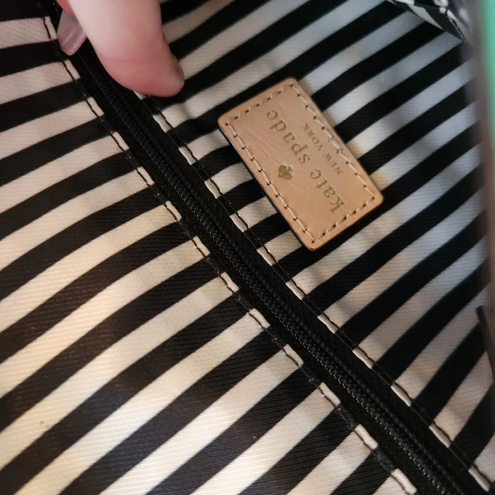 Like New Kate Spade NY Juliana Crossbody Bag/Clutch Purse